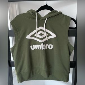 Umbro sleeveless athletic sweater